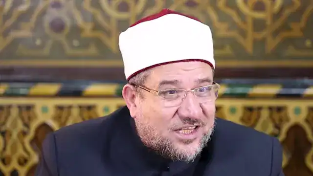 مختار جمعة يرد على سعد الهلالي: التضحية بالطيور لا تصح شرعًا