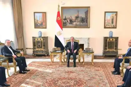 مصر تكثّف اتصالاتها الإقليمية لاحتواء التوتر بين واشنطن وطهران