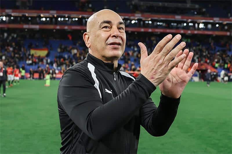 صحف إسبانيا تشيد بحسام حسن بعد تعادل مصر مع بلجيكا في كأس العالم 1 صحف إسبانيا تشيد بحسام حسن بعد تعادل مصر مع بلجيكا في كأس العالم