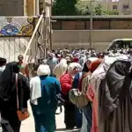 طلاب الثانوية العامة بالنظام القديم يؤدون امتحان اللغة الأجنبية الثانية