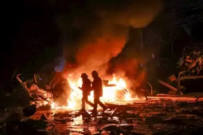 مقتل 15 شخصًا في قصف روسي على كييف ومحيطها