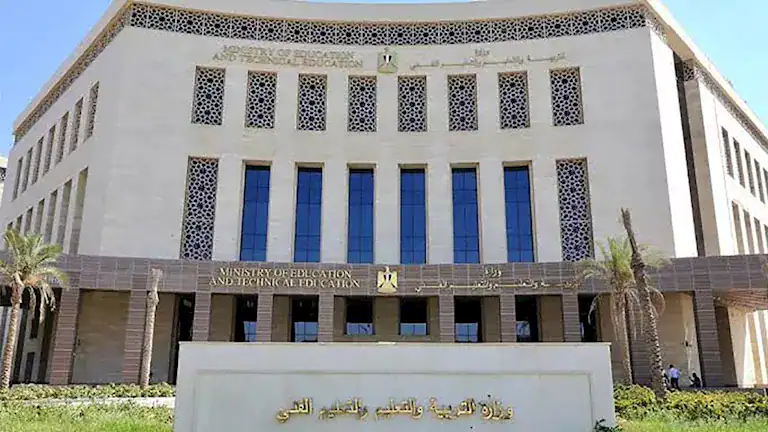 التعليم تنفي تأجيل الدراسة.. وتؤكد: 12 سبتمبر موعد انطلاق العام الجديد 1 التعليم تنفي تأجيل الدراسة.. وتؤكد: 12 سبتمبر موعد انطلاق العام الجديد