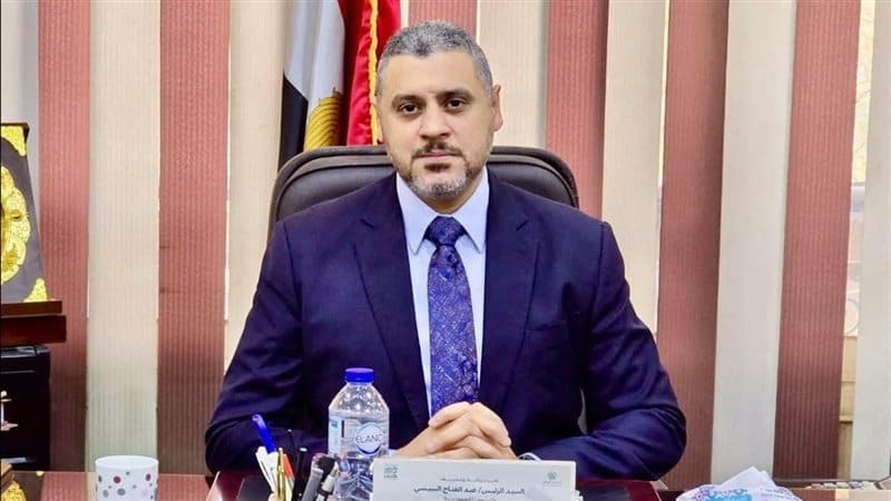 حزب مصر القومي يُشيد بالتوجيهات الرئاسية لحماية حق المواطنين في الشواطئ