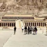 الليلة بـ 464 ألف جنيه.. لماذا تشهد فنادق الأقصر أسعارًا قياسية قبل كسوف 2027؟