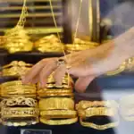 الذهب يرتفع مع تراجع توقعات رفع الفائدة الأمريكية