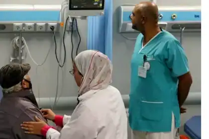 من الإحالة الرقمية إلى تقليص الانتظار.. كيف تطورت خدمات مجمع السويس الطبي؟