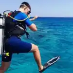 سفارى الغوص.. زوار العالم يستمتعون برحلات الجزر البحرية بالبحر الأحمر