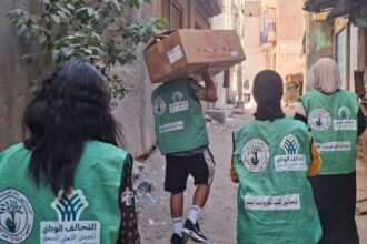 توزيع 4000 وجبة ساخنة على 1000 مستفيد بالبحيرة ضمن حملة "إيد واحدة"