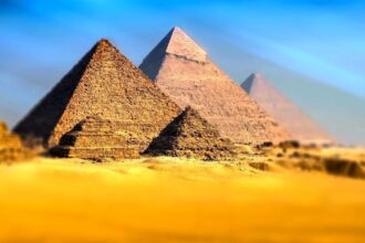 السياحة المصرية تحقق طفرة غير مسبوقة بـ19 مليون زائر في 2025