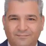 عياد رزق: الحسابات الوهمية خطر والتحقق شرط قبل المشاركة