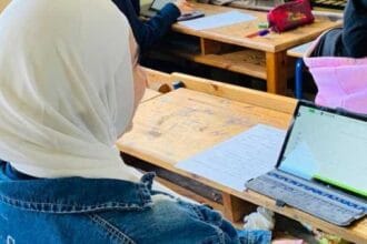 مكاتب البريد تبدأ تحصيل تأمين تابلت أولى ثانوي بالرقم القومي