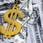 الدولار 52.33 جنيه للشراء.. أسعار العملات مقابل الجنيه السبت 10 أكتوبر